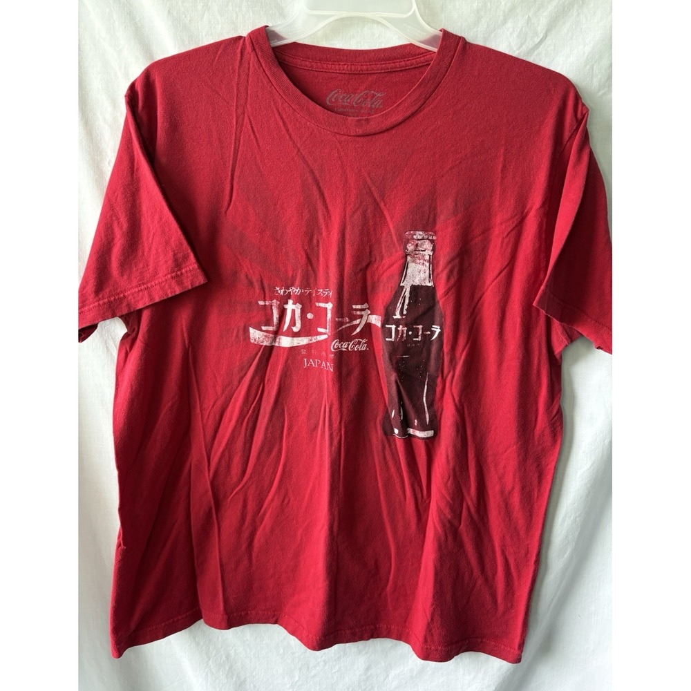 Coca-Cola International Japan Classic Glass BottleGraphic Red‎ T-shirt Size XL